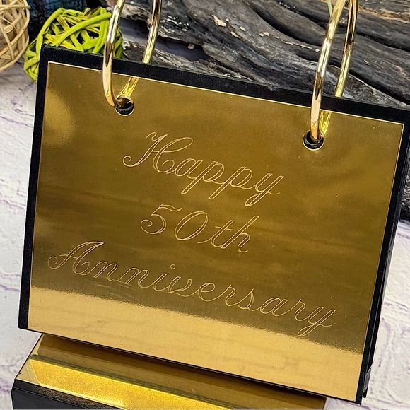 Vintage ‘HAPPY 50th ANNIVERSARY’ Golden Brass-Plated Photo Album Memoir Gift - Picture 3 of 13